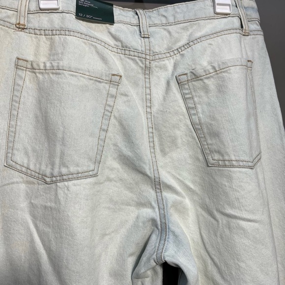 Women's High-Rise 90s Relaxed Straight Jeans - Wild Fable Size 12/30”-NWT - Picture 7 of 9